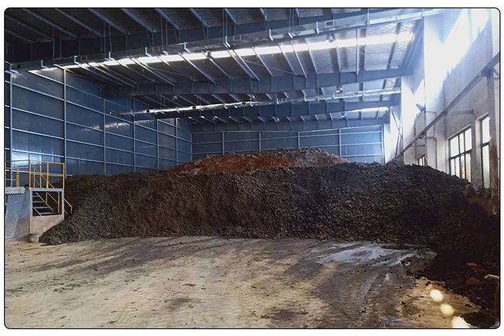 潔匠凈化污泥制磚利用高壓噴霧設備實現(xiàn)除臭
