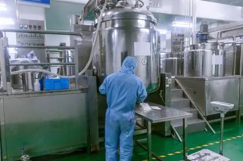 制藥廠廢氣、污水除臭難題，就讓潔匠凈化·的凈除臭劑來處理！.jpg