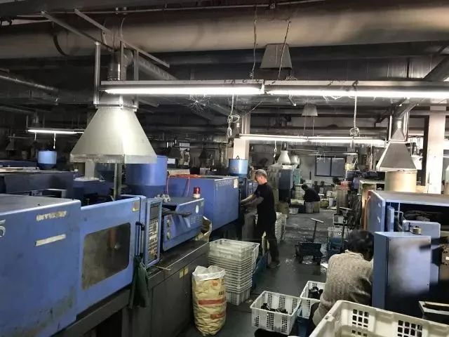 Dejing的凈??制鞋廠除臭劑，治理揮發(fā)性有機化合物(VOC)廢氣.jpg